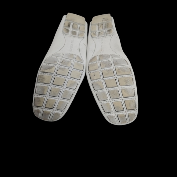  Louis Vuitton White leather loafer with silver toned hardware Size 11